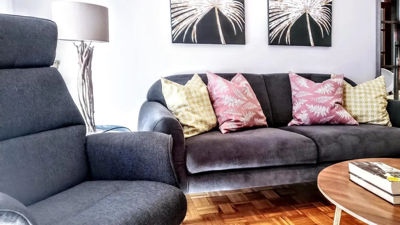 Livingstone Apartment Barcelona Spain