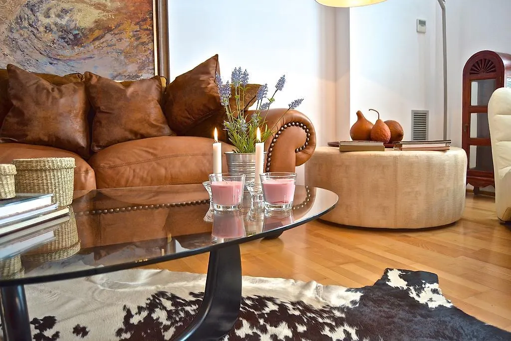 Livingstone Apartment Barcelona Spain